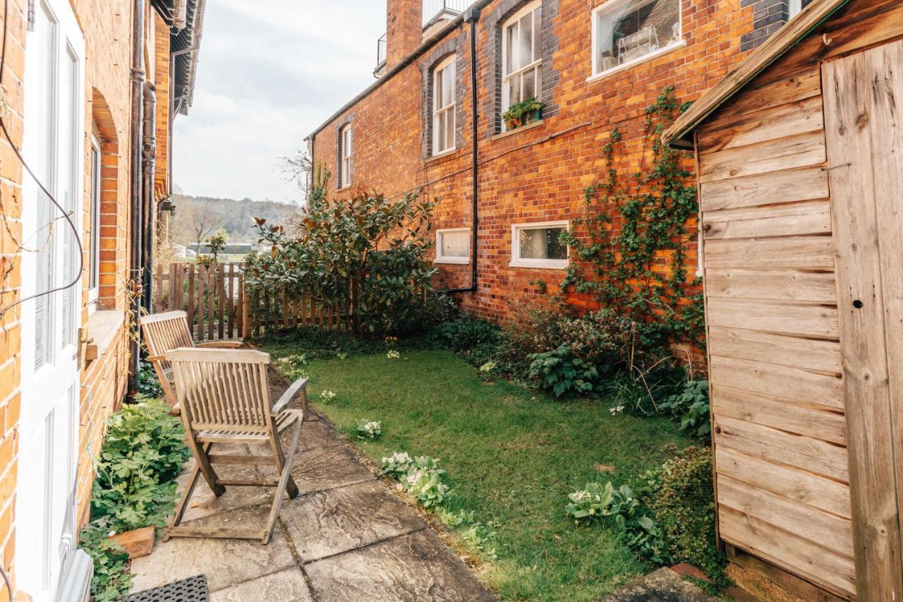 Water'S Edge Apartment Henley-on-Thames Екстериор снимка