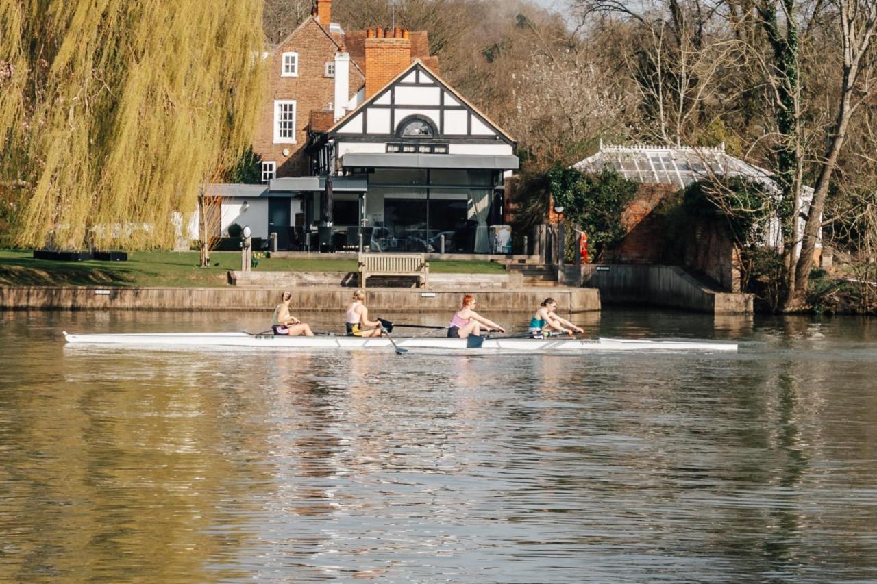 Water'S Edge Apartment Henley-on-Thames Екстериор снимка
